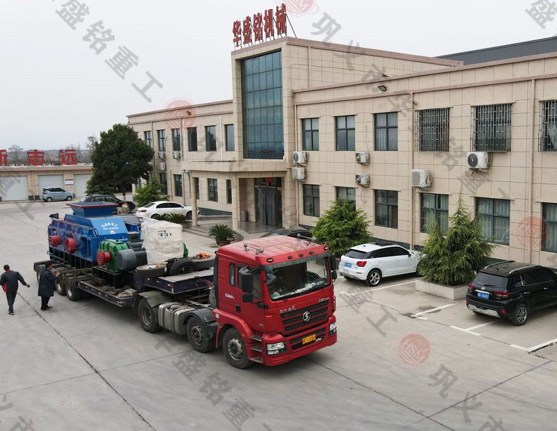 時產200噸對輥液壓制砂機，處理鵝卵石、石灰石的出砂效果怎么樣呢？